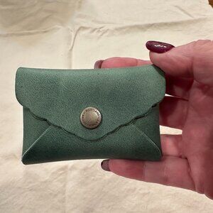 PORTLAND LEATHER MINI DAISY WALLET CUCUMBER NWOT